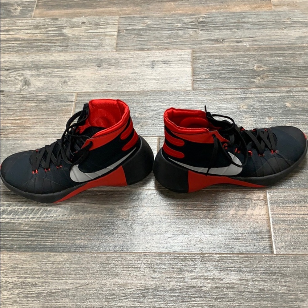Nike hyperdunks